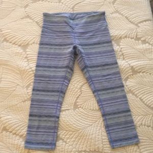 Lululemon Crop size 8